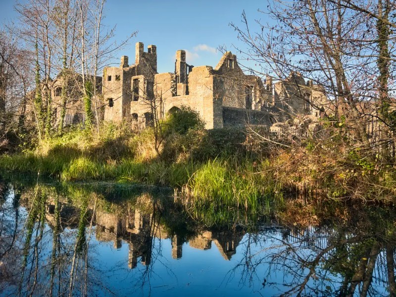 Neath Abbey – A Sunny Autumn&nbsp;Morning