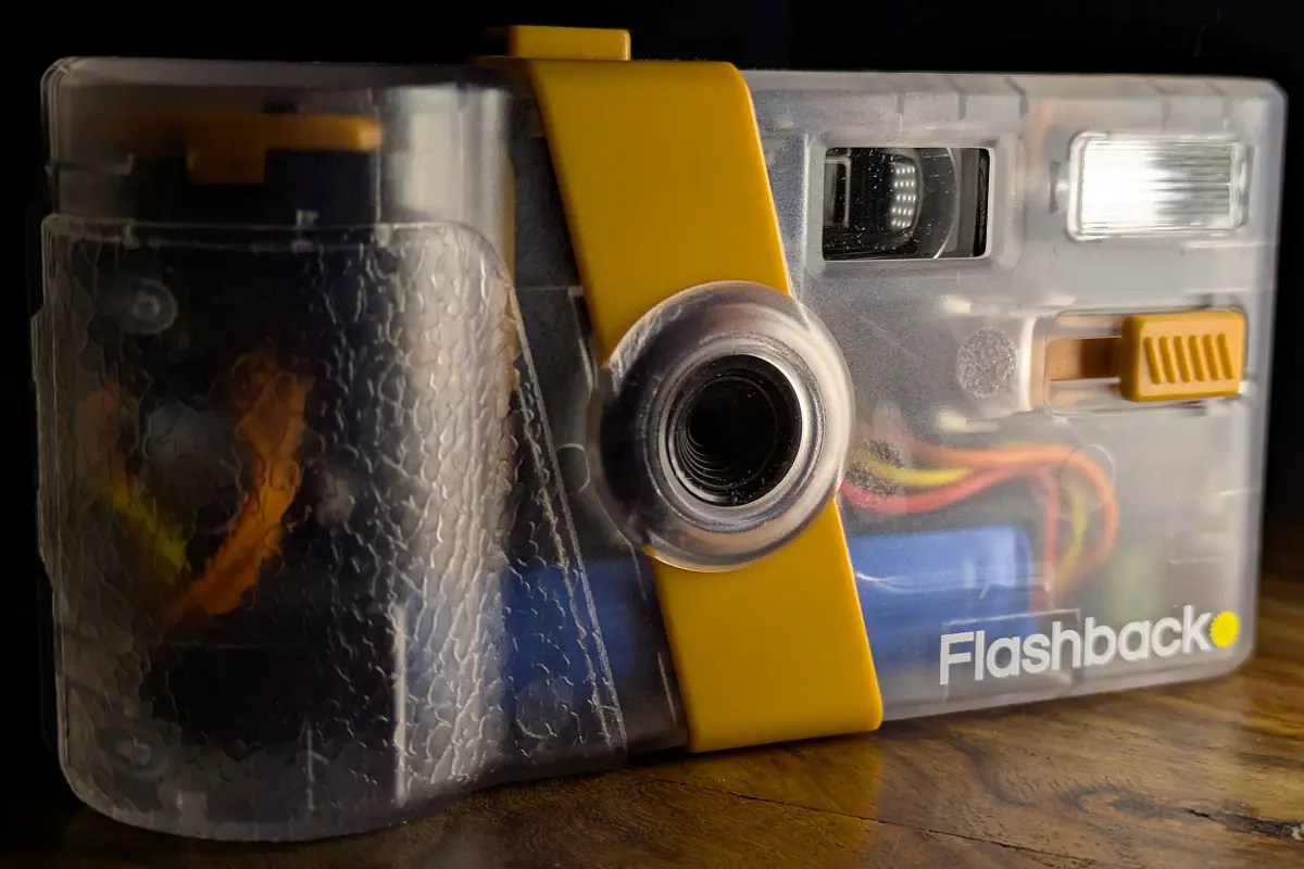 Flashback One35 V2 Non-Disposable Digital Film Camera: In Depth